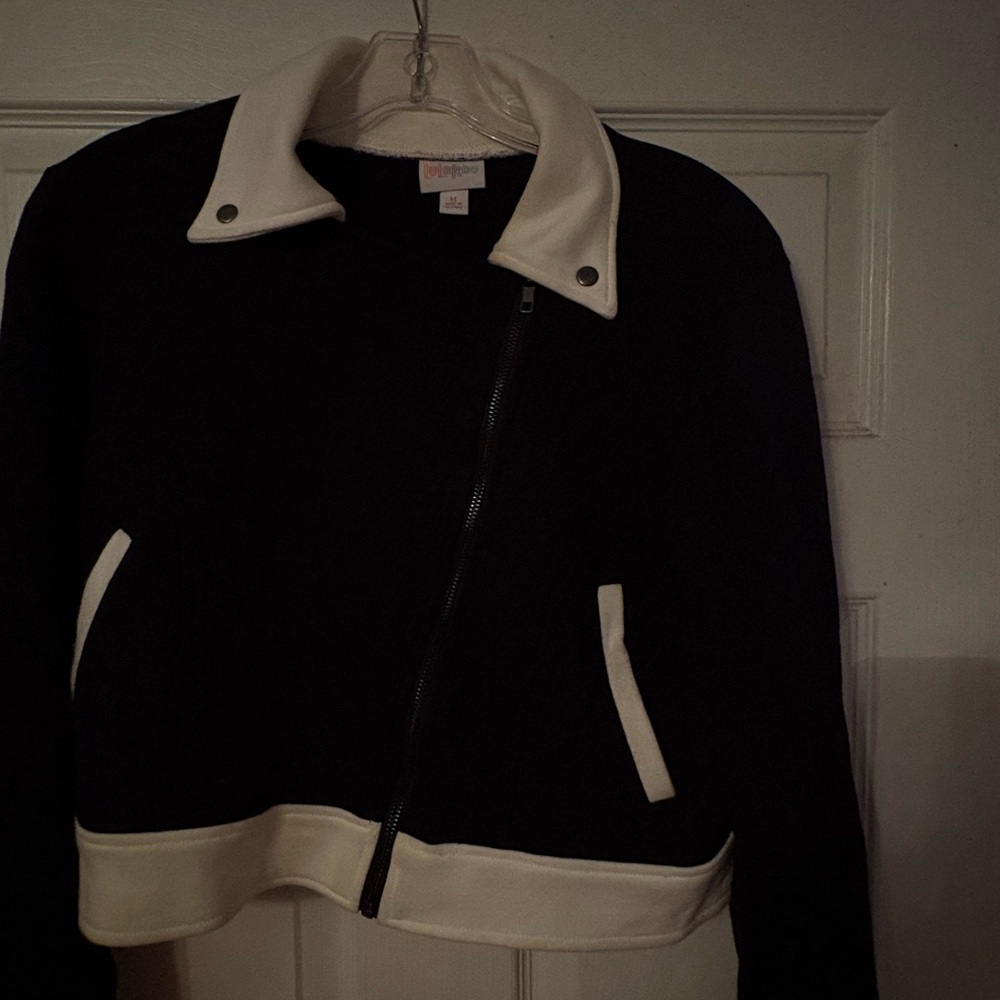 Lularoe Black & white half jacket